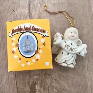 NIB Vintage‎ 2002 Porcelain Angle Christmas Holiday Ornament - Peace